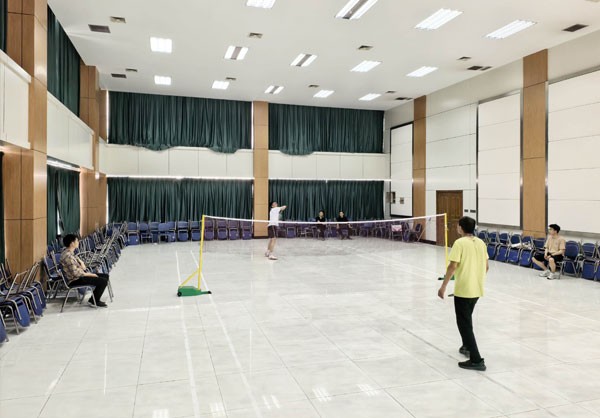 羽毛球1.jpg